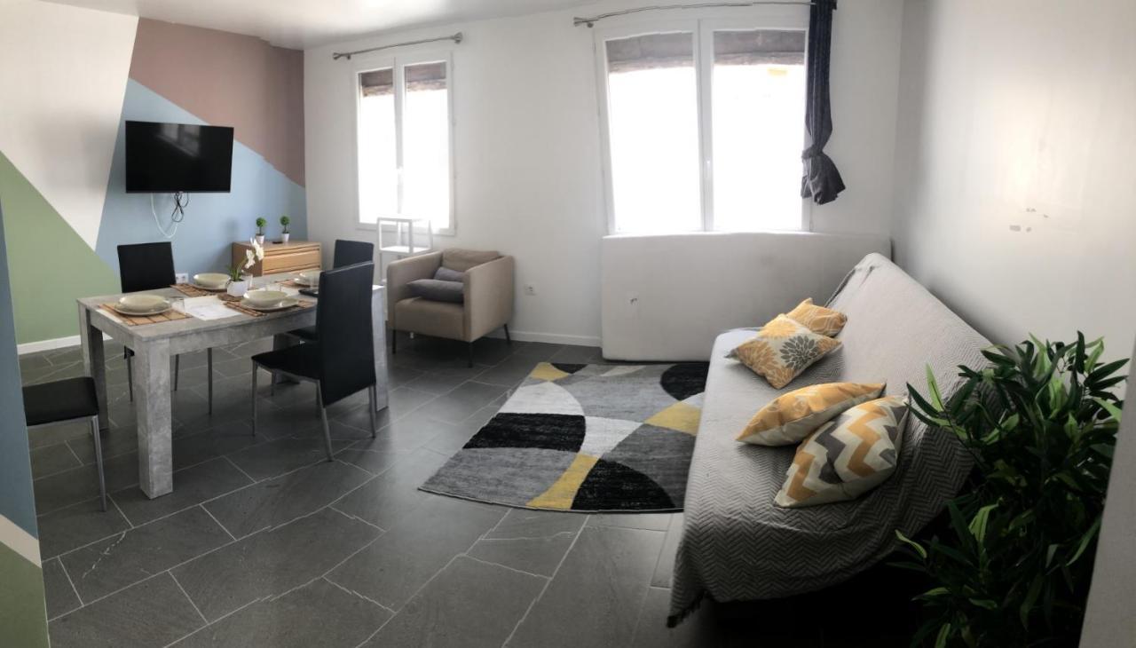 Bel Appartement Roses Plage 外观 照片