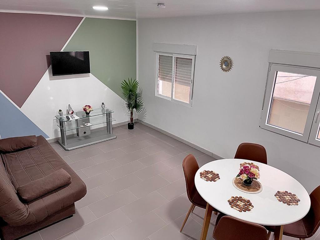 Bel Appartement Roses Plage 外观 照片